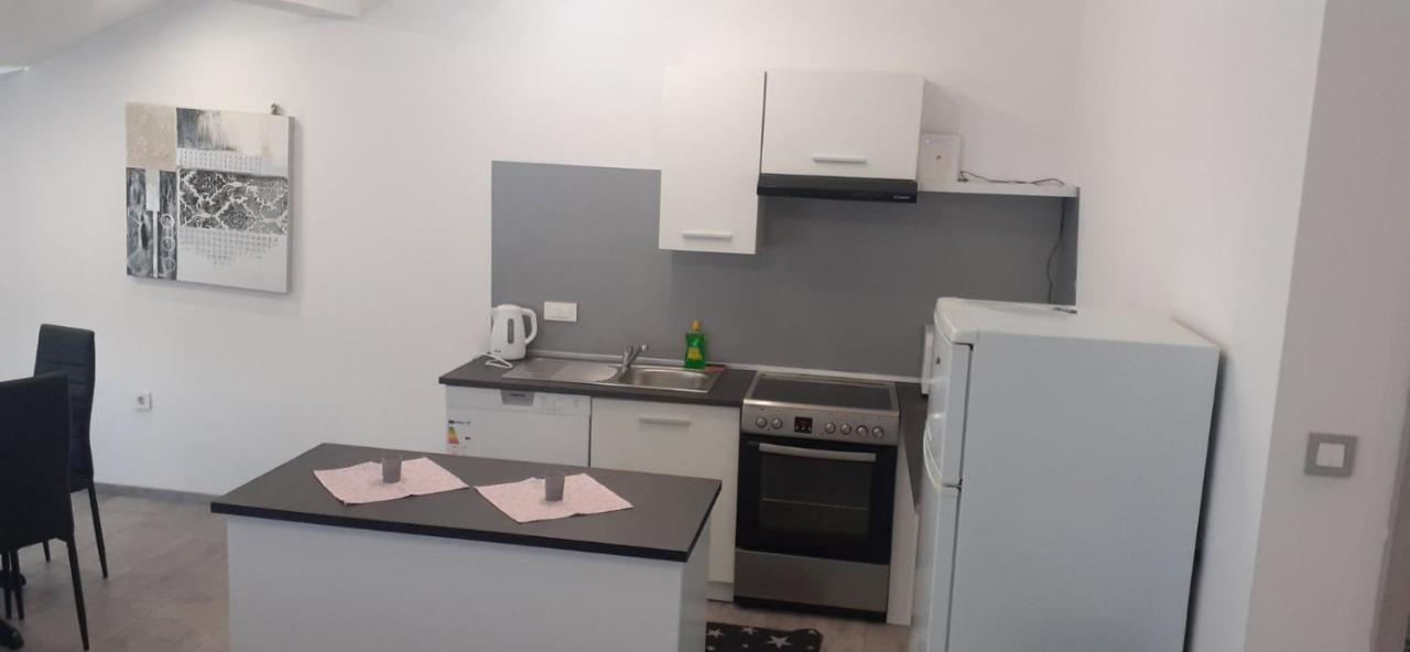Apartmani Dream Pula Luaran gambar